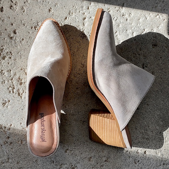 Jeffrey Campbell Shoes - Jeffrey Campbell Taupe Favela Mule 
Size 7.5